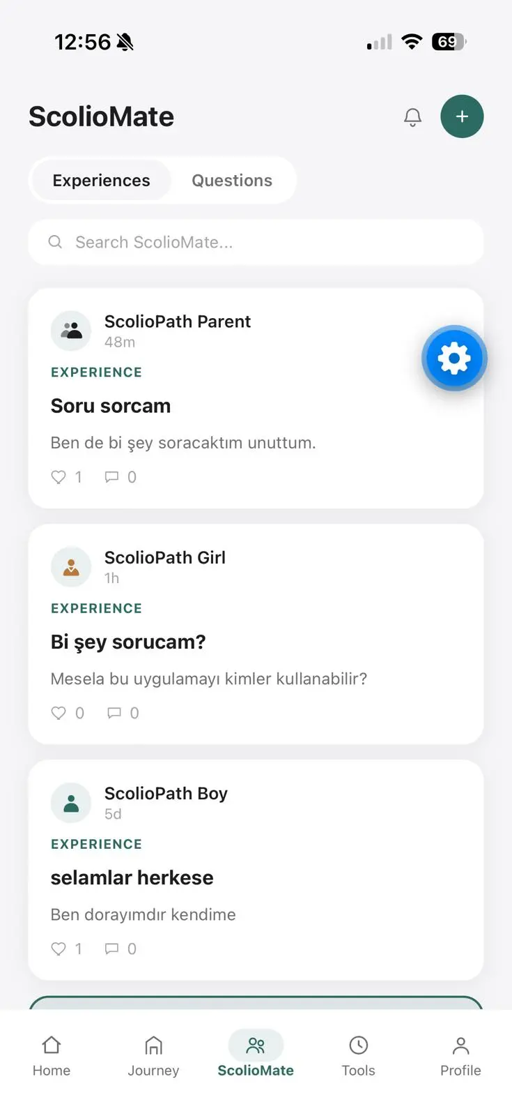 ScolioMate feed, showing community experiences and questions